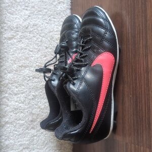 13c Nike soccer cleats